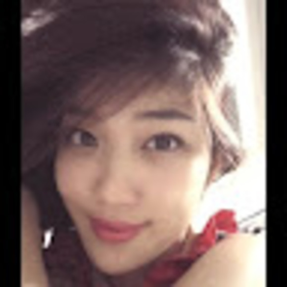 Meet your Posher, Rachel - Picture 1 of 1